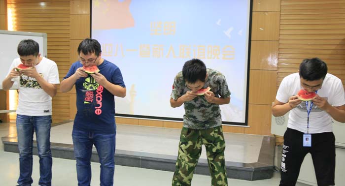 2.游戲互動，比誰快！.jpg